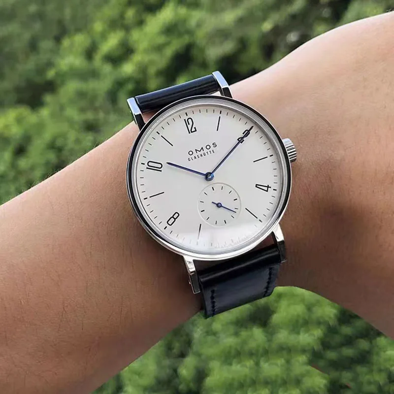 ساعة ميكانيكية أوتوماتيكية للر - مراجعة Omega Watch Constellation وسعره