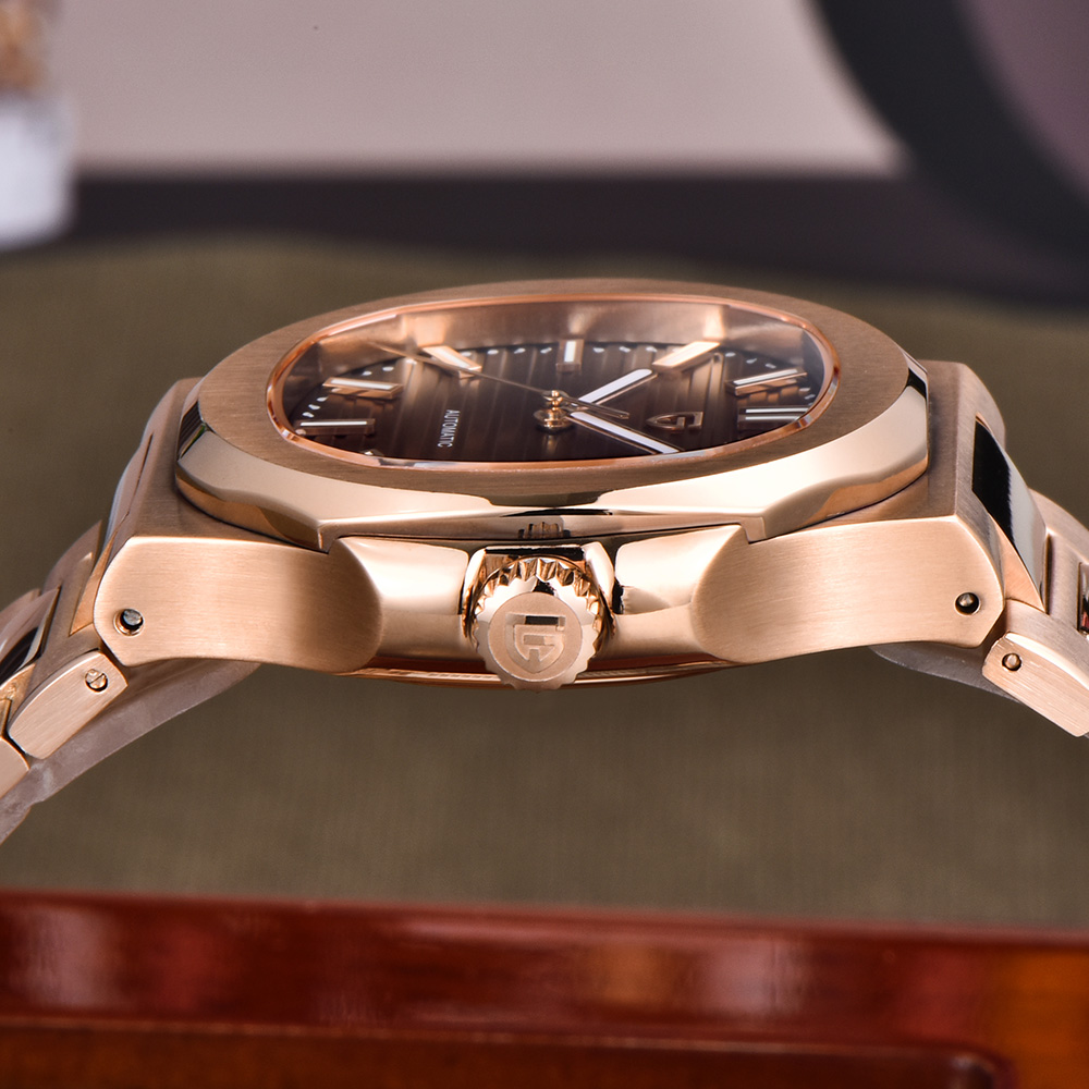 ساعة رجالية فاخرة من ماركة باج - مراجعة Patek Philippe Watch Nautilus وسعره